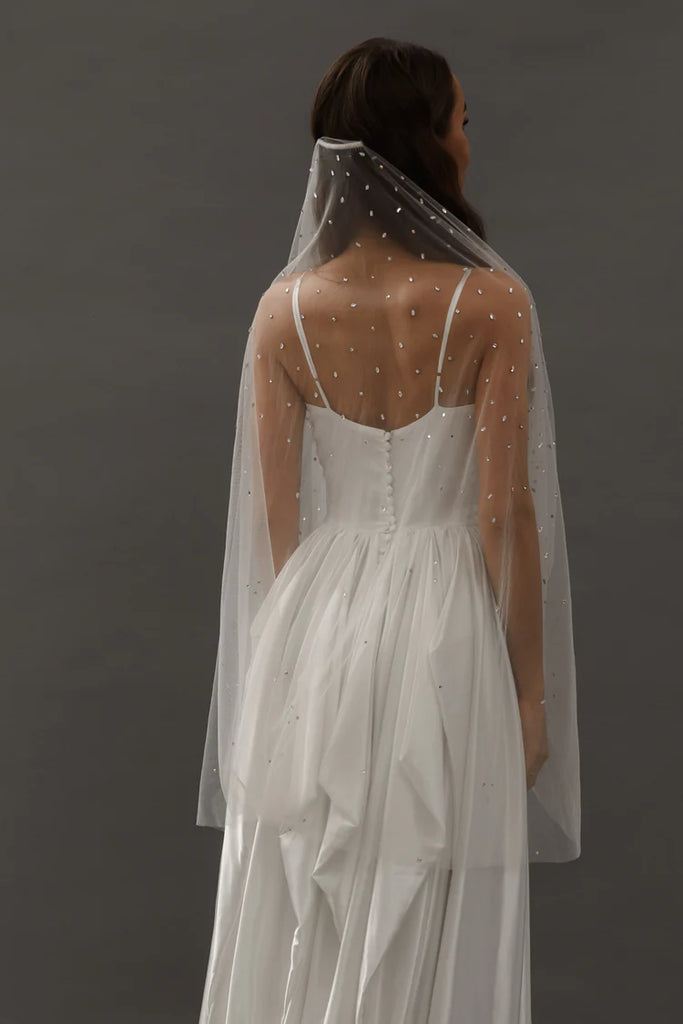 Rhinestone Beaded Veil – The Dress Bride