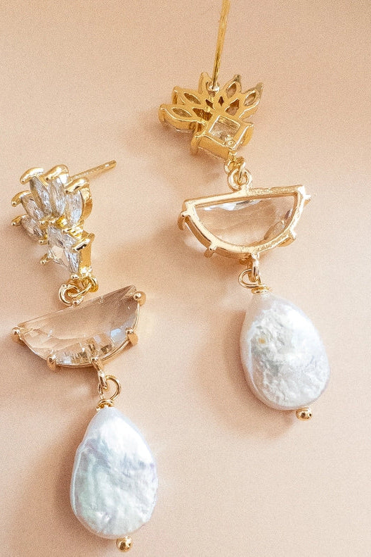 Crystal & Pearl Drop Earrings