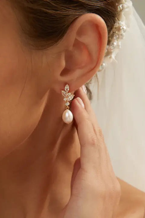 Diamond Pearl Earrings