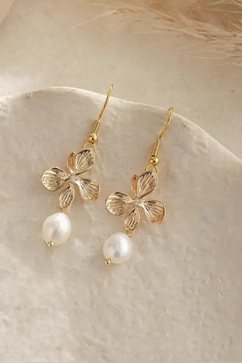 Pearl Floral Dangle Earrings